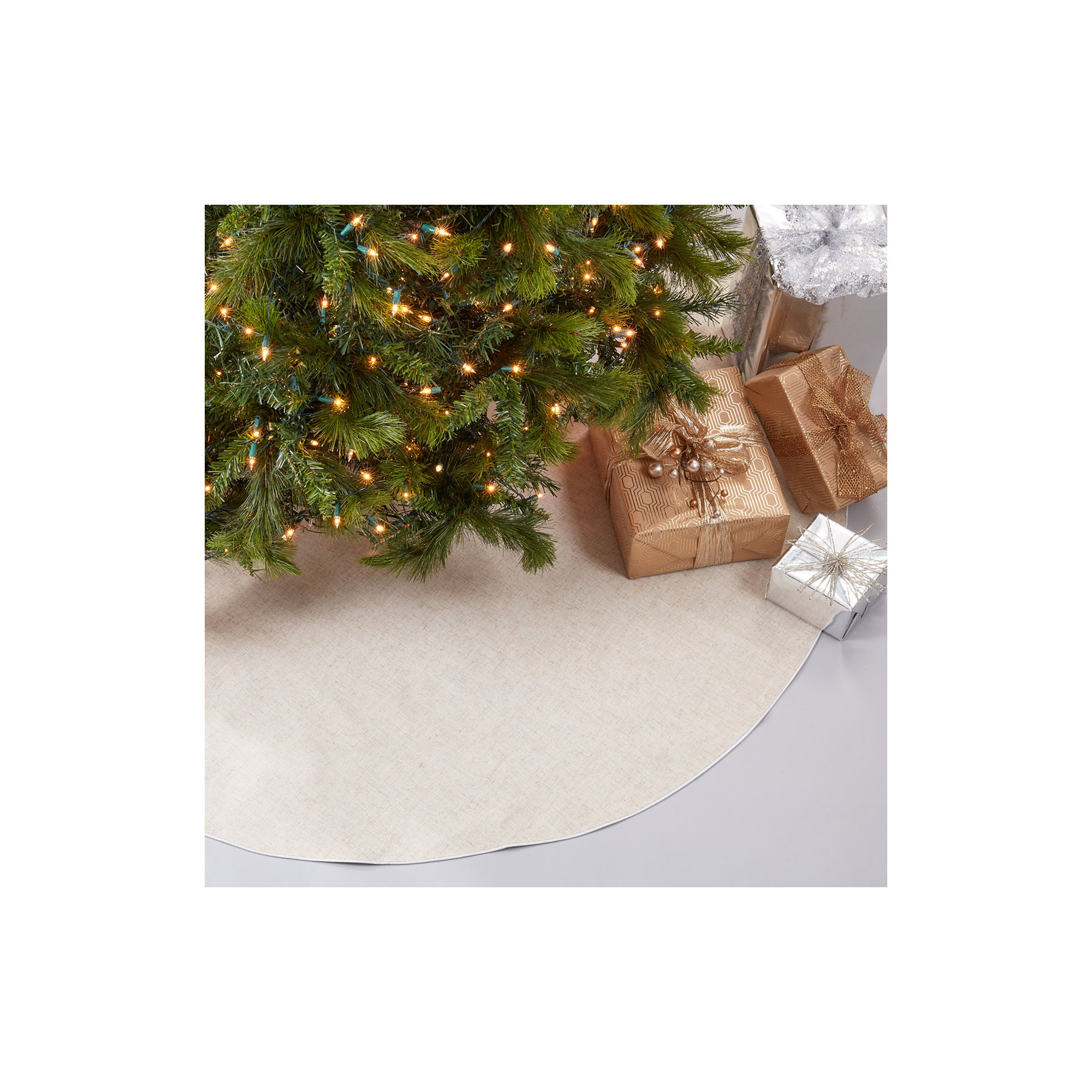 Nylah Tree Skirt, Silver, 84"
