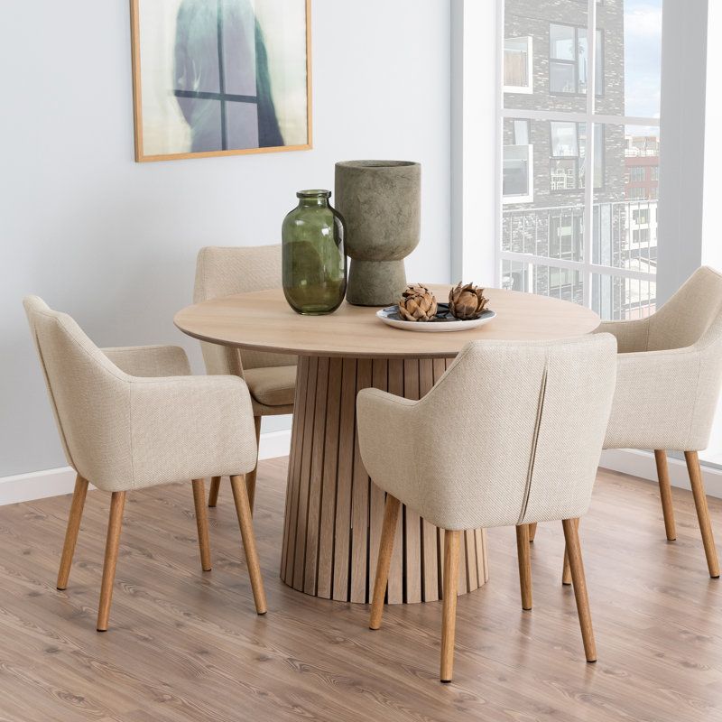 Manelle Round Dining Table, Natural