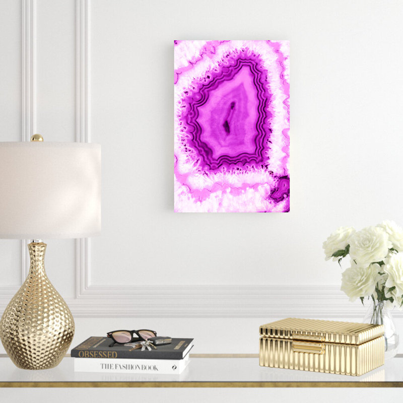 Géode rose - peinture sur toile tendue, H 18 po x l 12 po