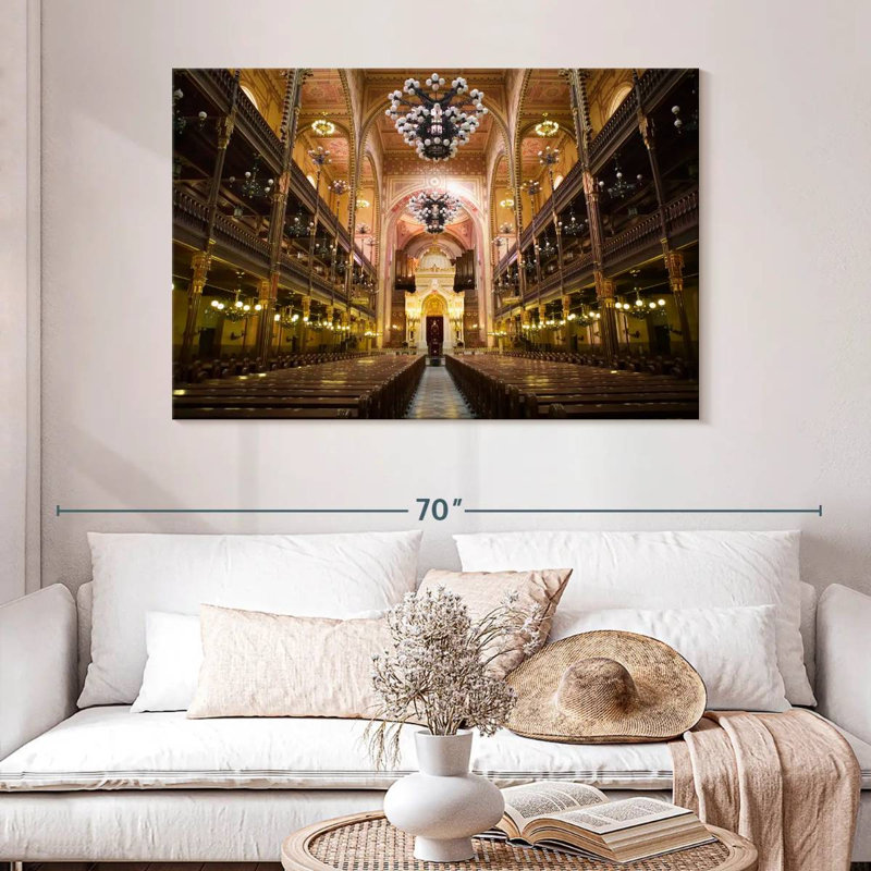 Nicci Great Synagogue Interior, 32" H x 48" W