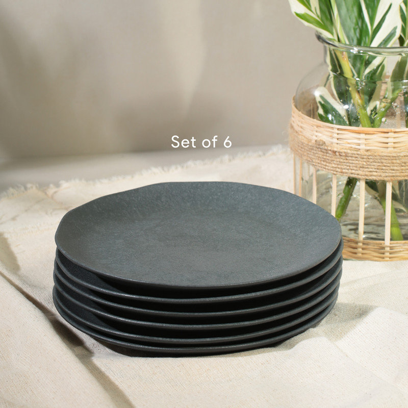 Black Ceramic Round Dinner Plates Set of 6, Microwave-Safe