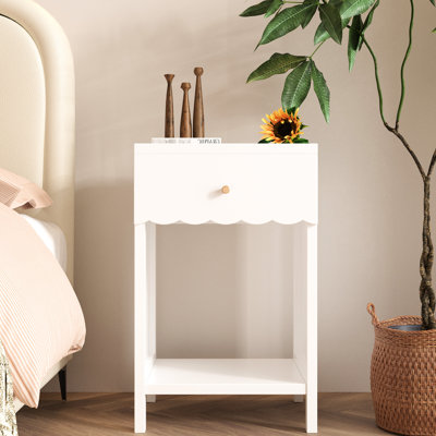 Modern Bedside Table With Scalloped Edge, Drawer And Open Shelf, Ideal For Bedroom, ' Room, Easy Setup