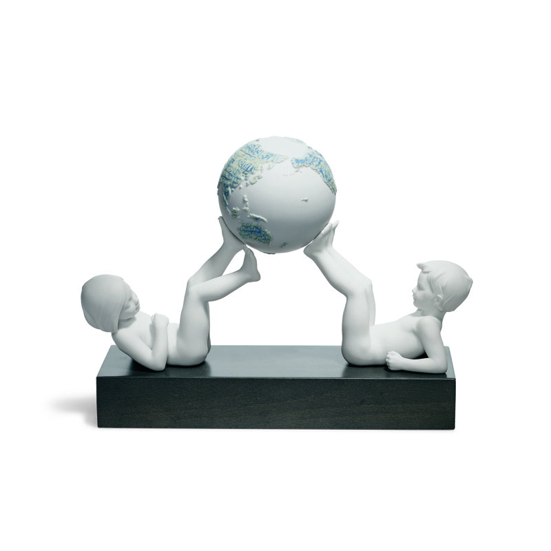 Fraternitas Figurine