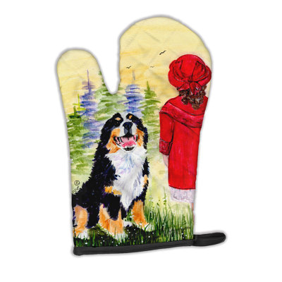 Caroline's Treasures Little Girl with her Bernese Mountain Dog Polyester Oven Mitt Set