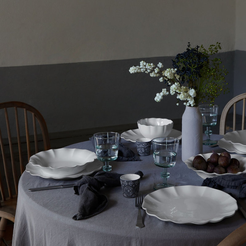 Rosa Stoneware Dinner Plate