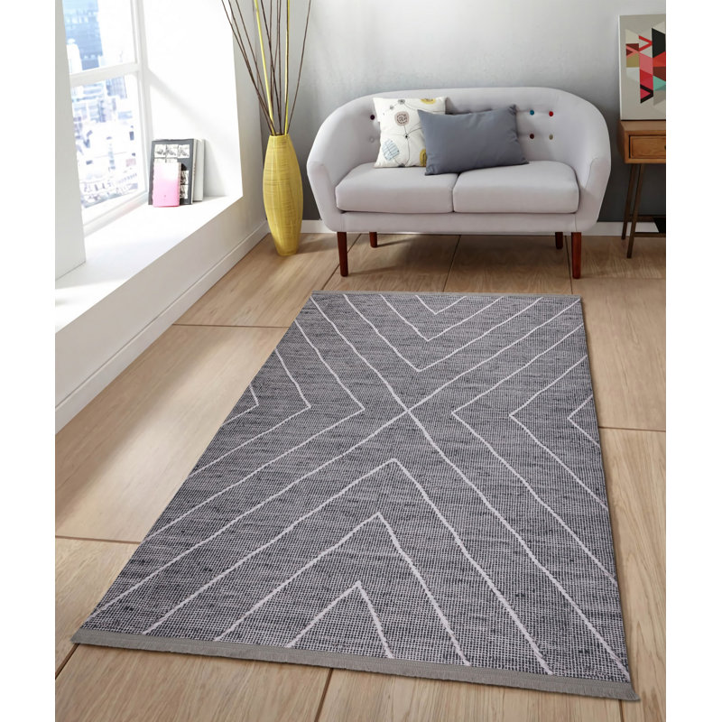 Tapis gris en velours tissé à la machine Mordenhill, Rectangle 5 pi 3 po x 7 pi 7 po