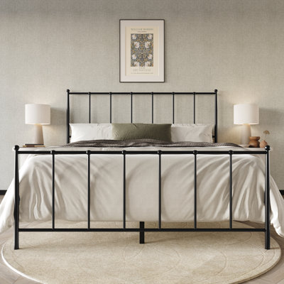 Makaelyn Metal Bed