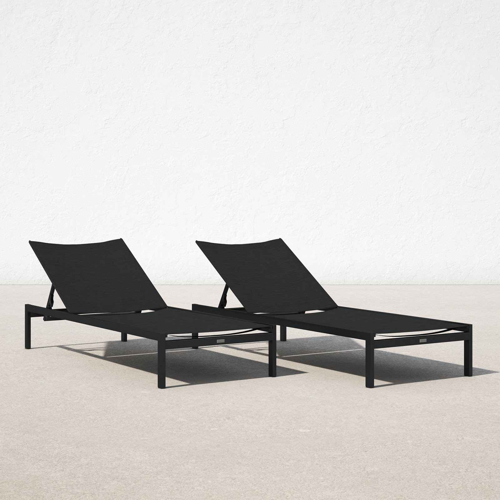Evi 29 " Patio Chaise Lounge, Black/Black