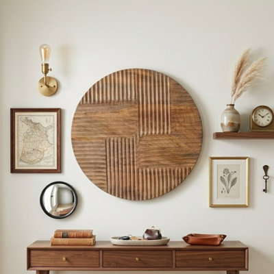 Izzy Natural Wood Wall Decor Medallion