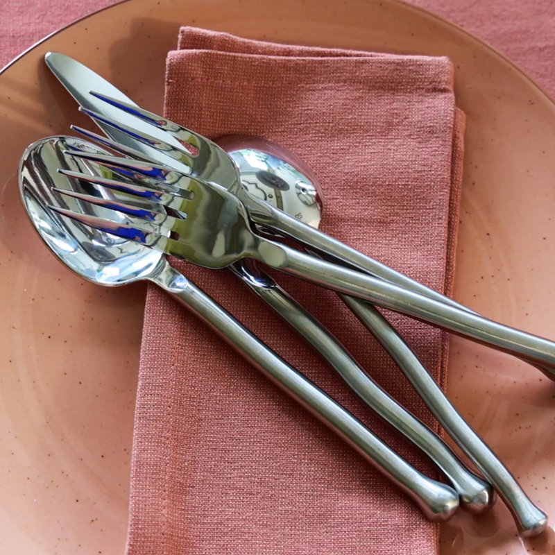 Exotique Platinum 20-Piece Stainless Steel Flatware Set