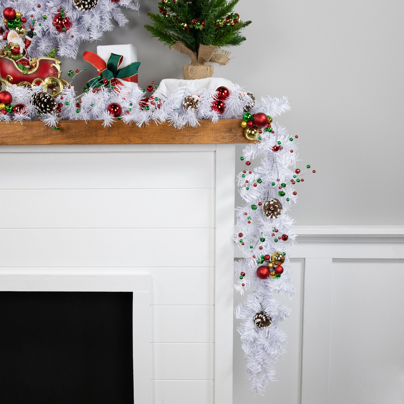 Northlight Seasonal 600" Pine Christmas Garland, White, 10'' H x 1200" L x 10'' D