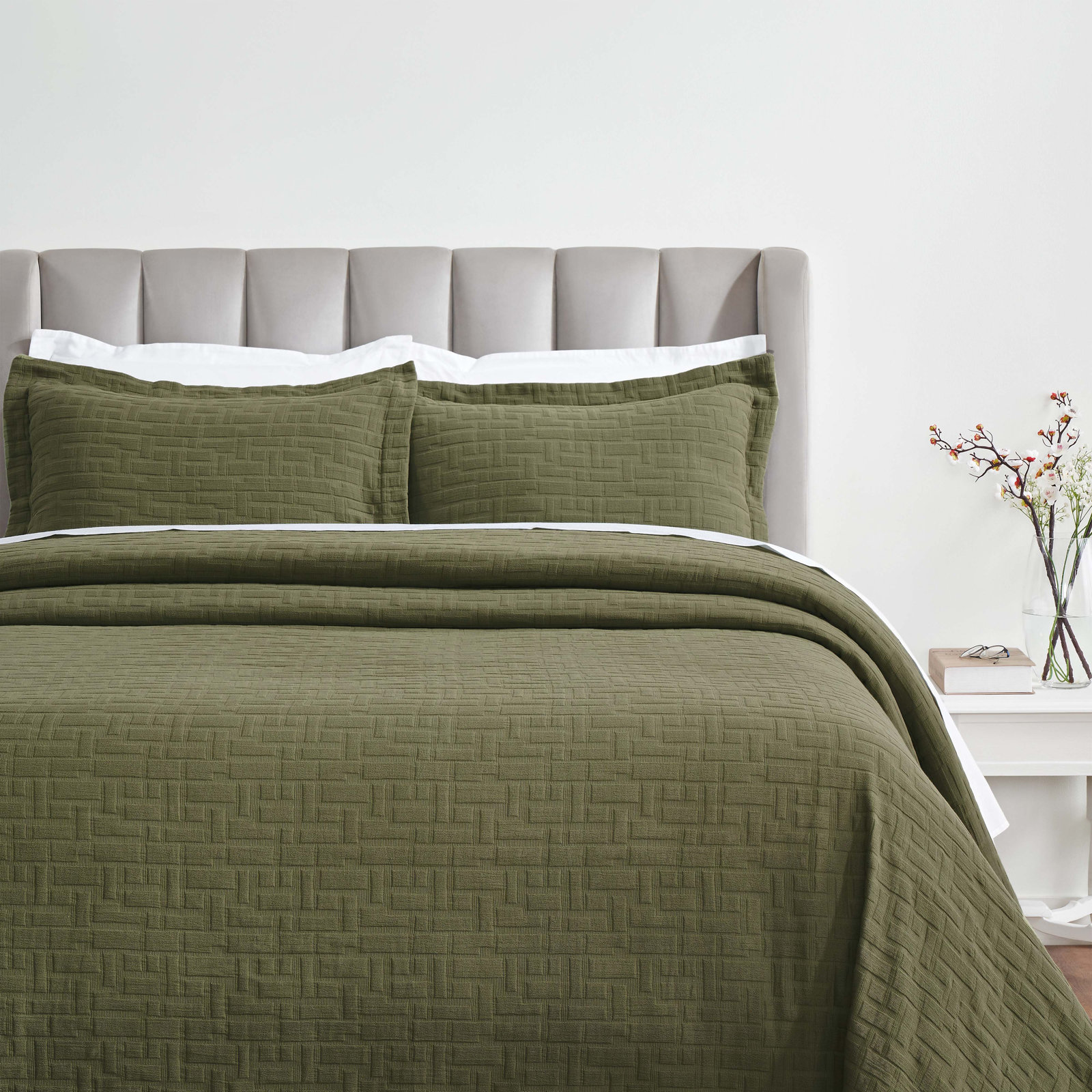 Geometric Matelasse Bedspread Set, California King Bedspread + 2 King Shams, Olive Green