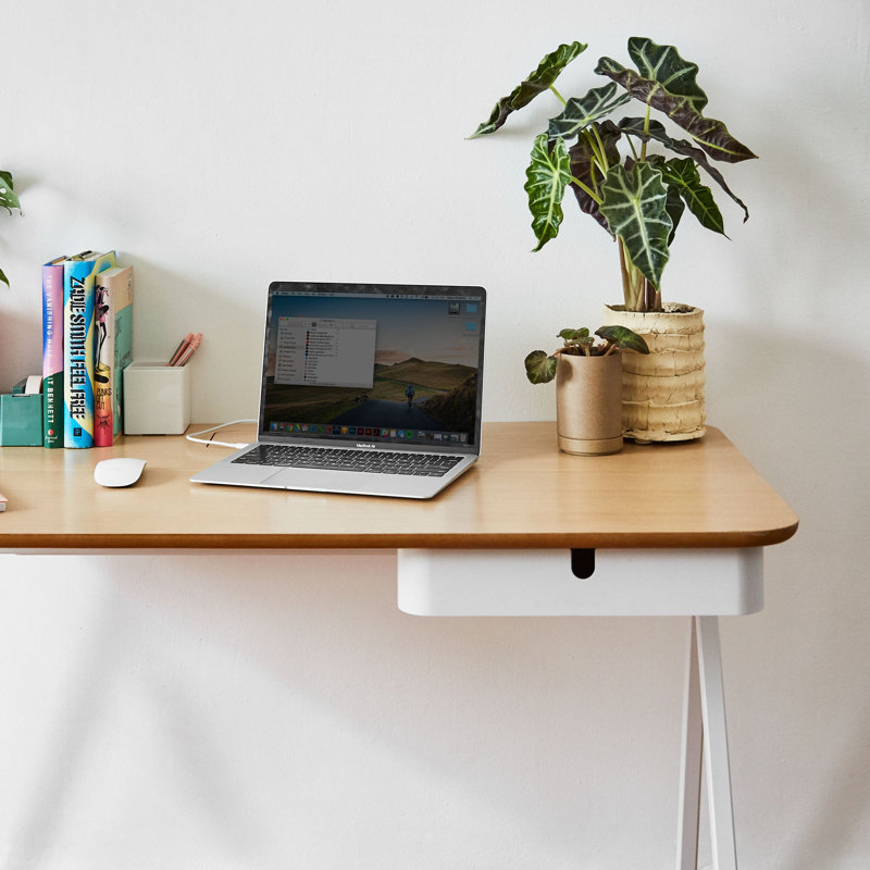 Key Desk 48x24, Natural/Silver