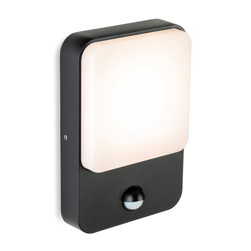20.5cm H Integrated LED Outdoor Flush Mount