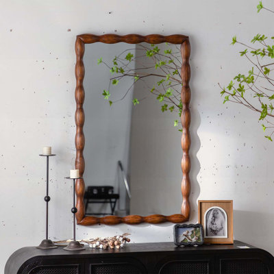 Miroir moderne avec cadre en bois