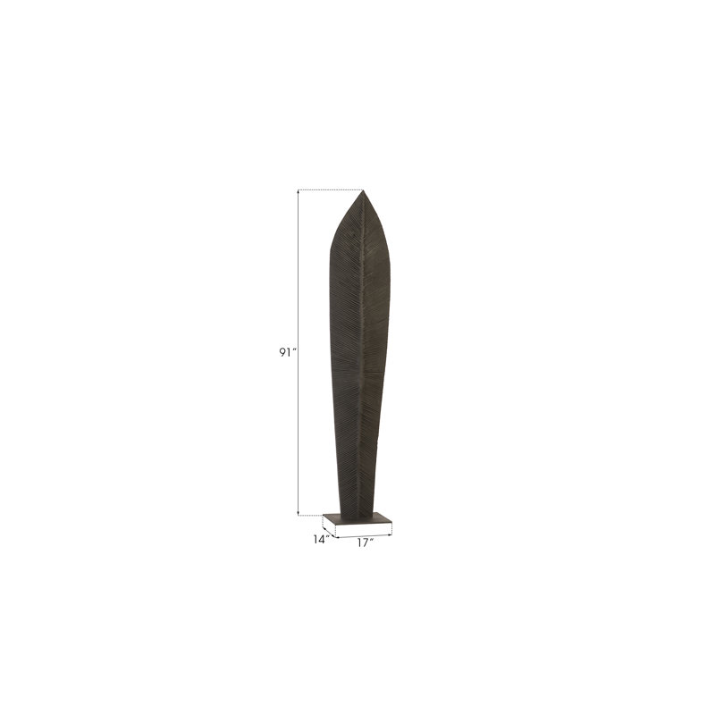 Feuille sculptée sur pied