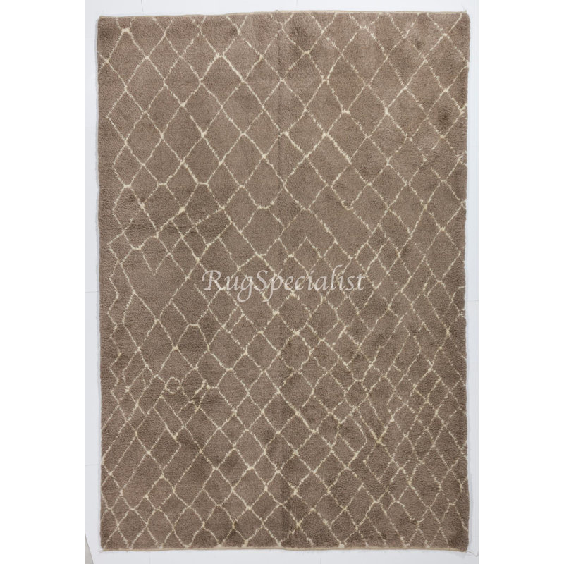 Tapis contemporain marocain en laine brun moka naturel
