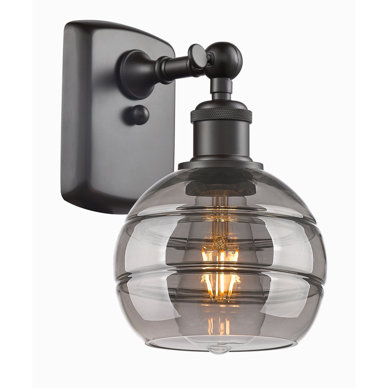 Applique murale 1 lumière Ballston Bienes, Bronze huilé, H 8,88 po x l 5,88 po x P 7,06 po, Gris fumée clair