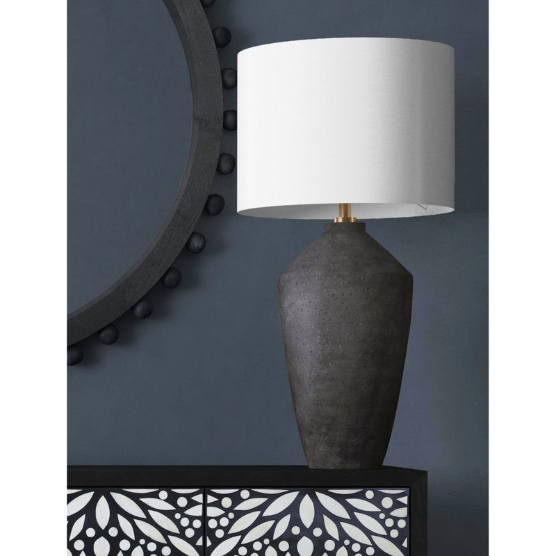 Lampe de table sculpturale noire 34 "Vaughn