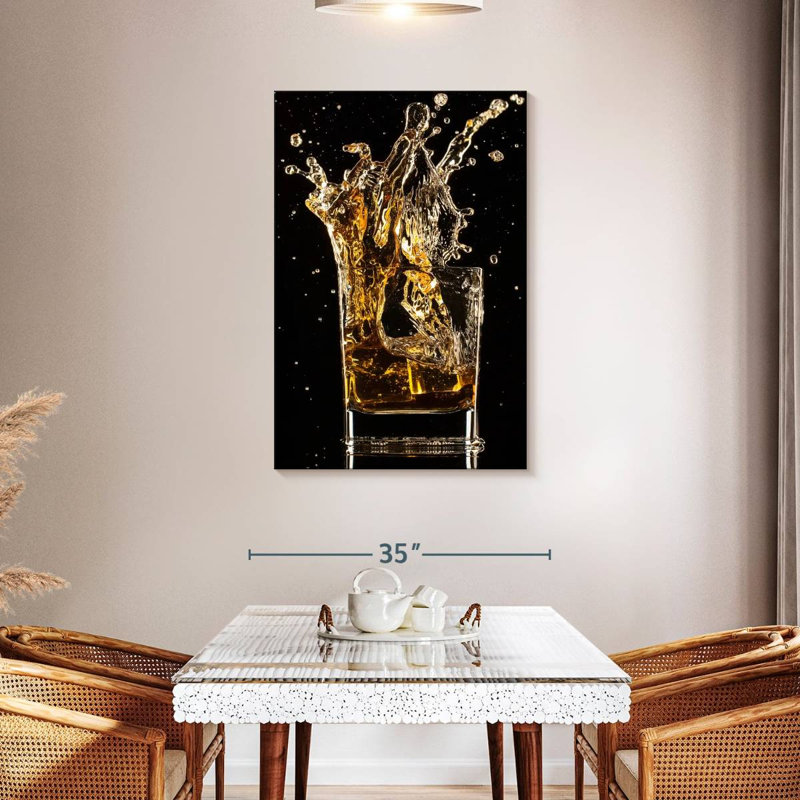 Yarlin éclaboussant du whisky glacé, H 45 po x l 30 po