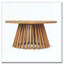 Table basse en bois-262857869