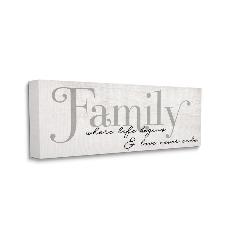 «Family Life Begins & Love Never Ends», Toile tendue, H 20 po x l 48 po