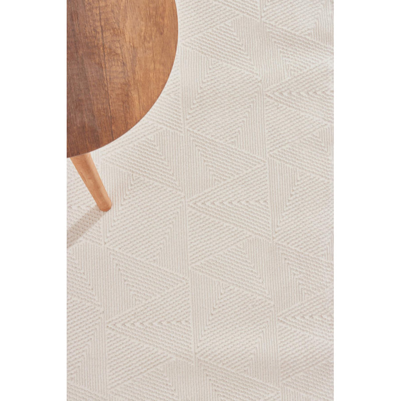 Megin Cream Striped Machine Made Cotton Polyester Non-Slip Area Rug, Rectangle 3 pi 11 po x 5 pi 11 po