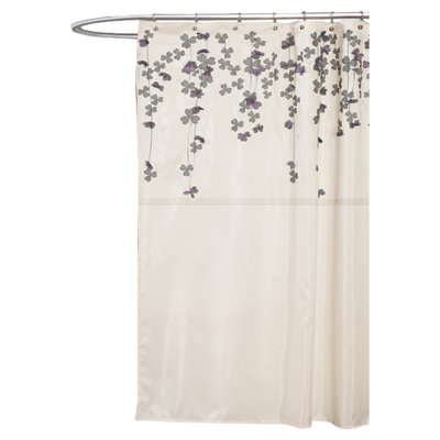 Greta Shower Curtain in Ivory