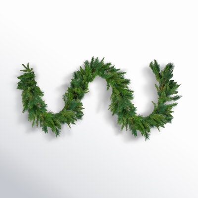 108" Pre-Lit Pine Garland
