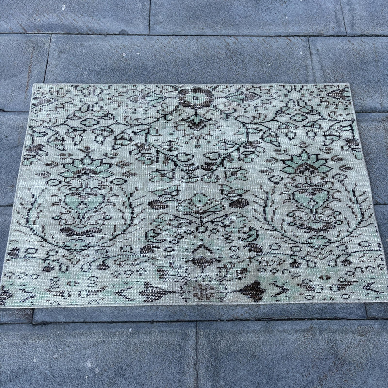 Vintage Turkish Oushak Rug with Geometric Patterns in Vibrant Green for Stylish Home Decor