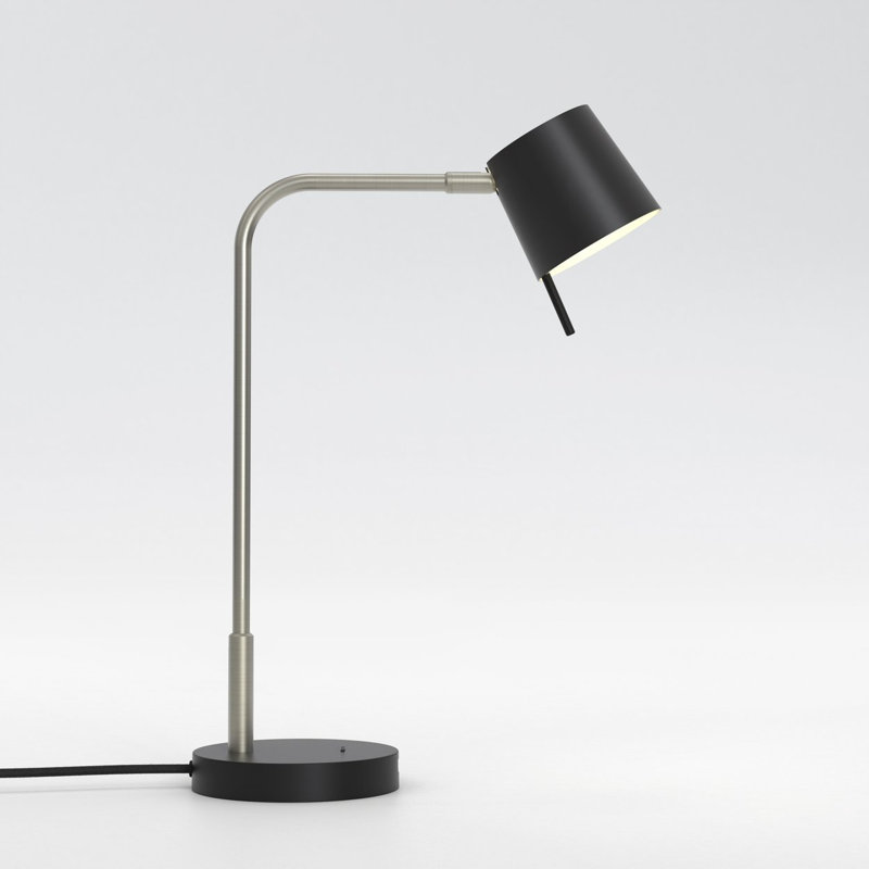 Miura Desk USB, Matt Gold with Cone 105, Matt Black, Matt Nickel, Matt Black