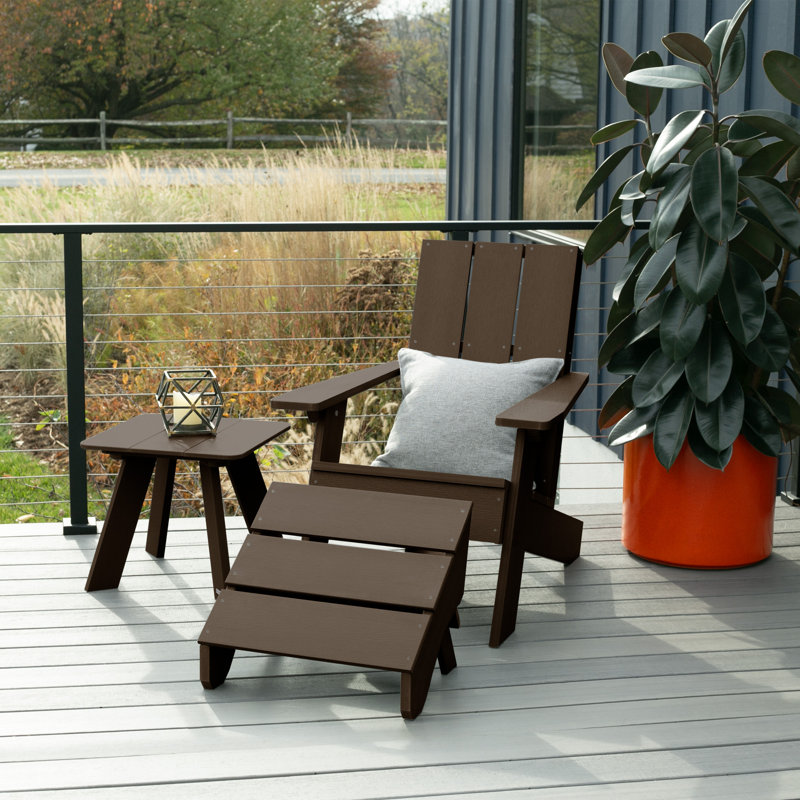 Chaise Adirondack en plastique avec table Byrnes, Weathered Acorn