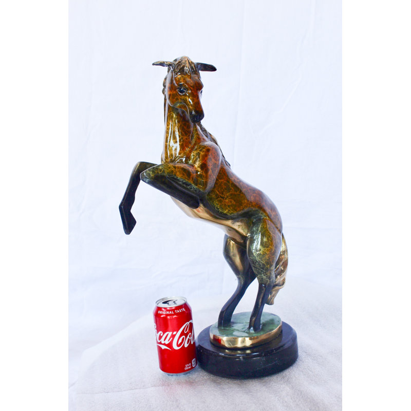 Statue en bronze à cheval coloré - Taille: L 14 po x l 7 po x H 21 po.
