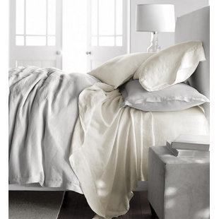 A Lewis Sheet T200 100% Cotton Solid Colour Sheet Set