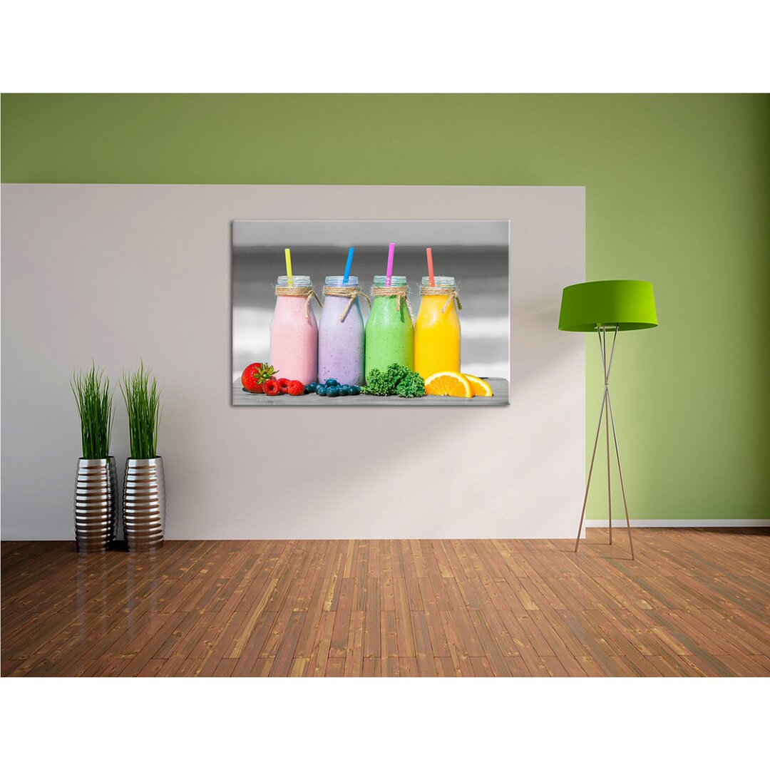 Leinwandbild Smoothies in verschiedenen Farben