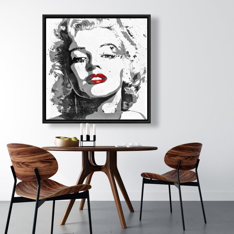 Marilyn Monroe Print On Canvas