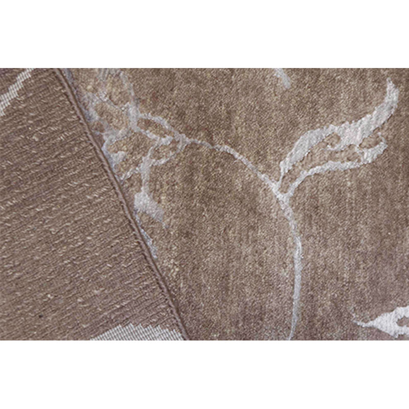 Himalayan Floral Area Rug in Gray