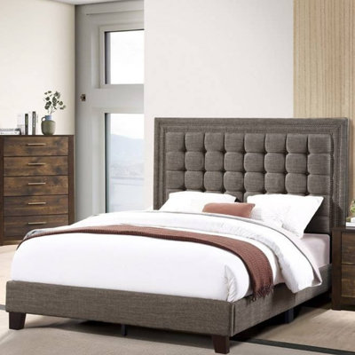 Mobilier de chambre à coucher élégant capitonné avec tête de lit capitonnée au fini brun et espresso