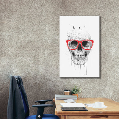 «Skull With Red Glasses» par Balazs Solti, art mural sur toile