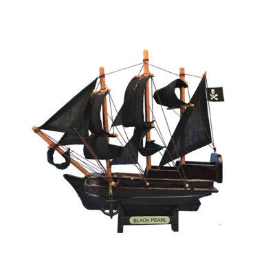 7'' Wood Hanging Figurine Ornament