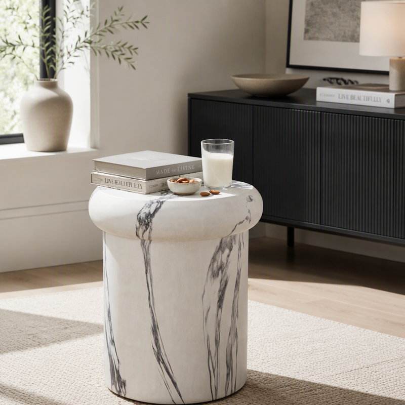 Table d'appoint 18,11 po MGO, table de bout ronde moderne avec faux marbre et travertin, tabouret polyvalent intérieur / extérieur
