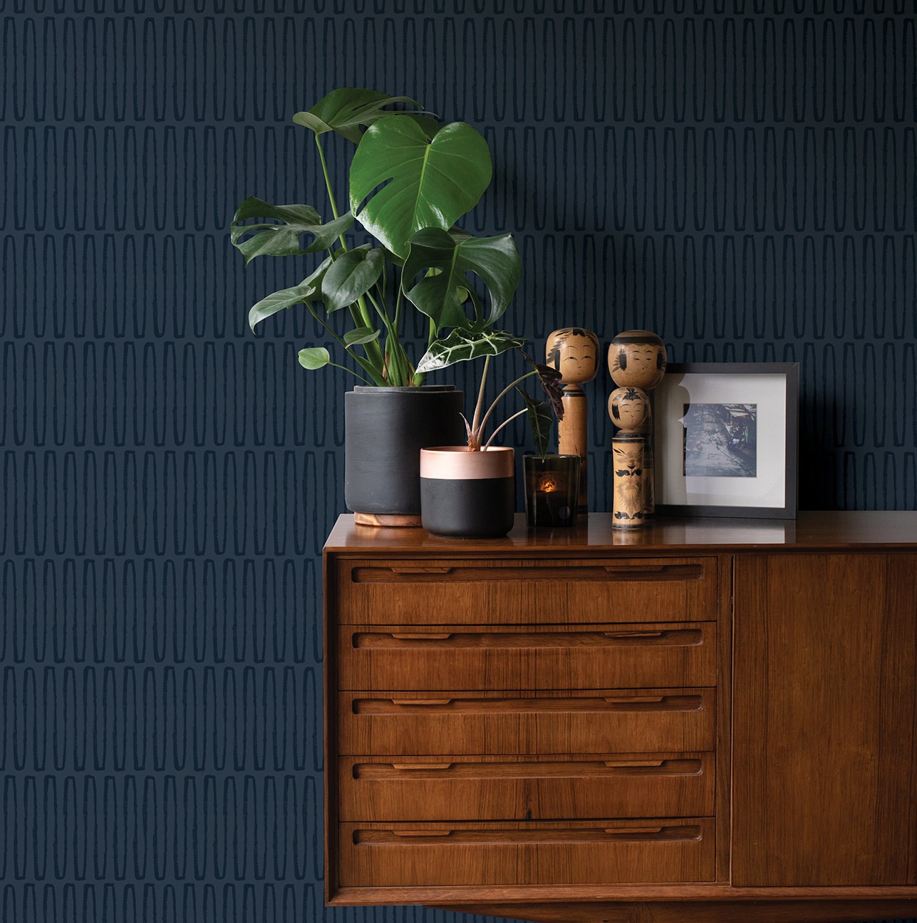 Anika Modern Geometric Wallpaper, Navy