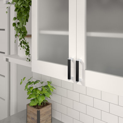 Metal and Aluminum 3 3/4" Center to Center Bar Pull