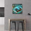  «Crypto Wallet» par Rey Klimt, art mural en verre acrylique, 24 po x 24 po