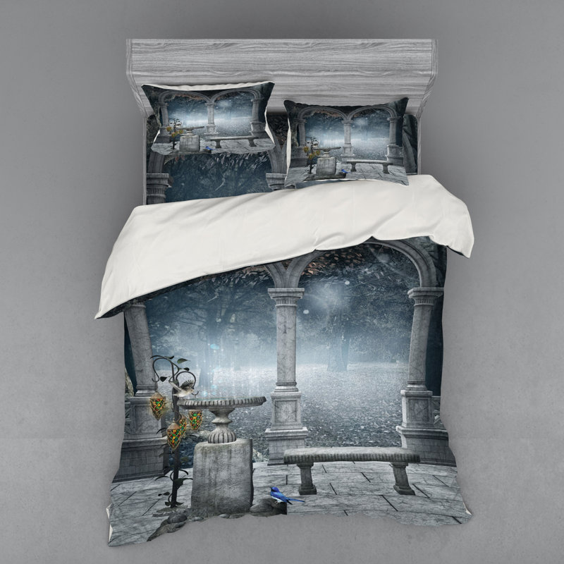 Traditional Polyester Duvet Cover, Queen Duvet Cover + 3 Additional Pieces