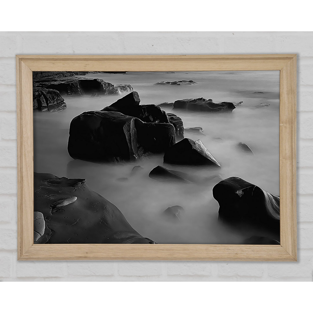 Ocean Rock Serenity B N W Gerahmter Druck