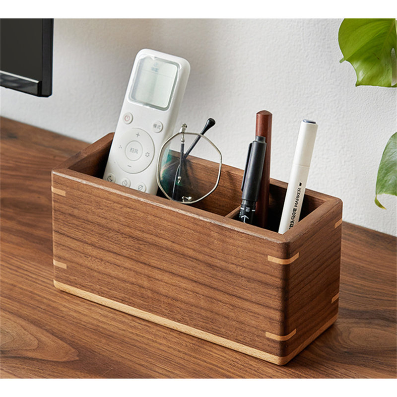 Station de charge en bois massif Lyanni, Brun