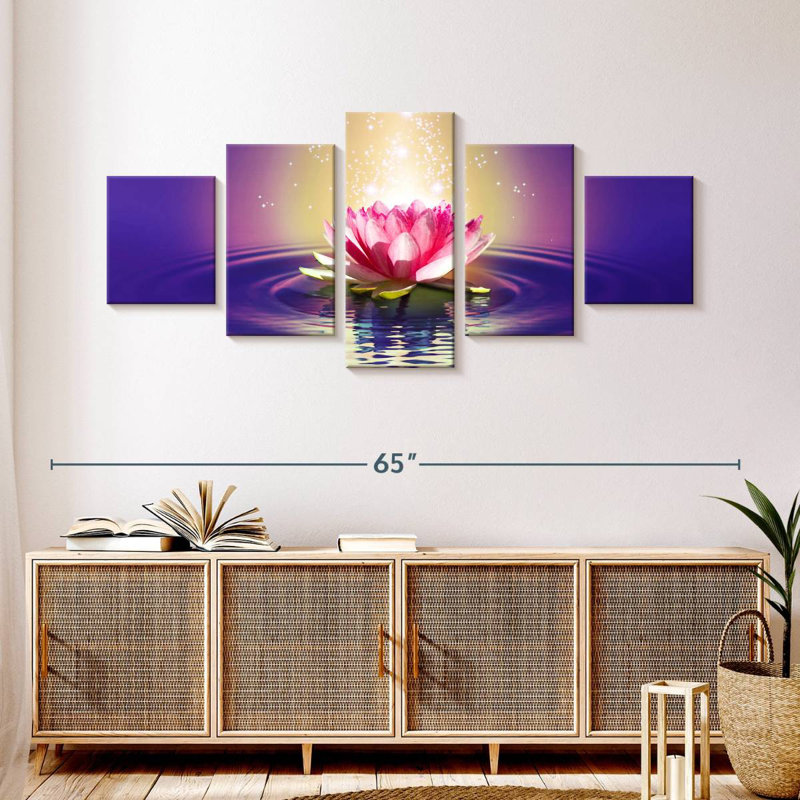 Lotus enchanté, H 24 po x l 55 po