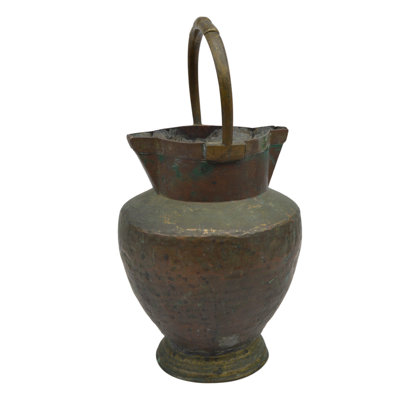 Vase de table en laiton fait à la main