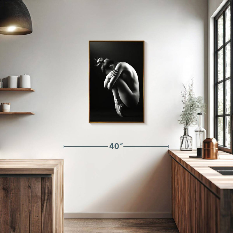 Ballerine classique posant II, Cadre flottant doré, 21 po x 31 po